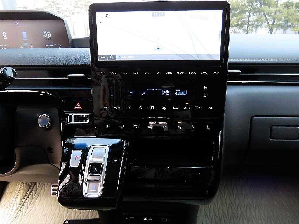 HYUNDAI Staria 2022 Negro - Importación desde Corea - HF Imports Iquique - Foto 13