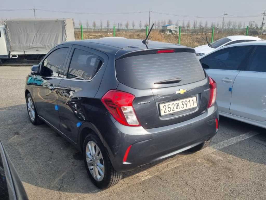 Chevrolet Spark - Vista 4