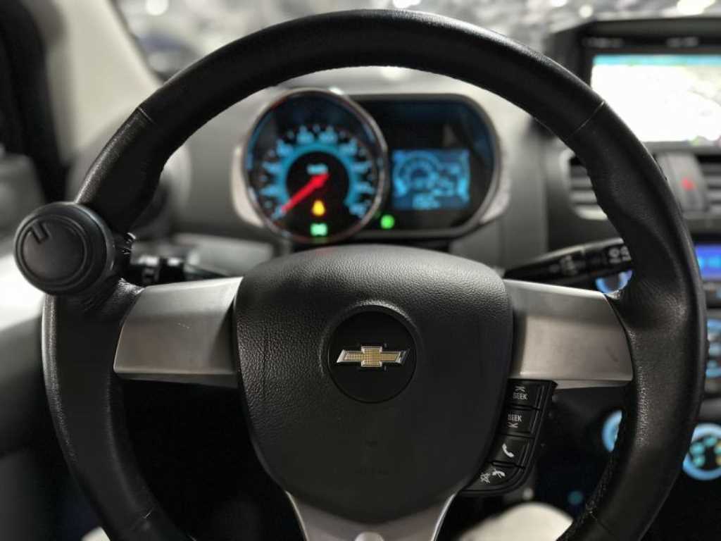 Chevrolet Spark - Vista 9