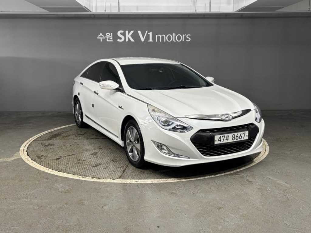 HYUNDAI Sonata - Vista 2