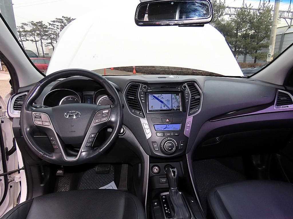 HYUNDAI Santa Fe - Vista 7