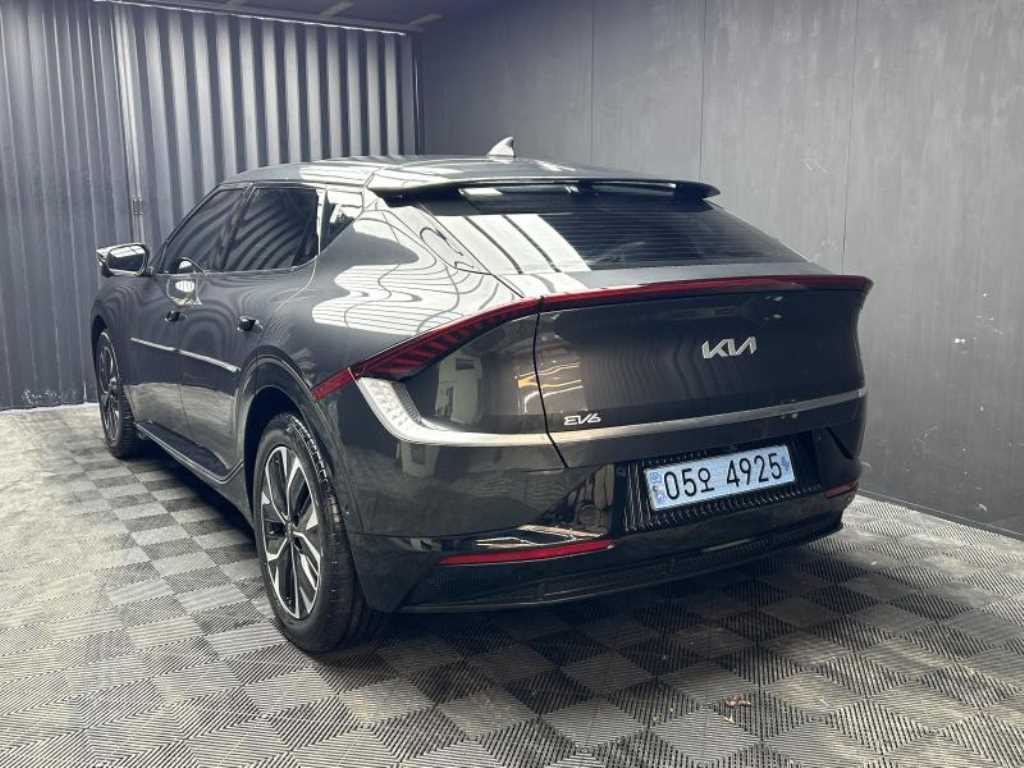KIA EV6 - Vista 4