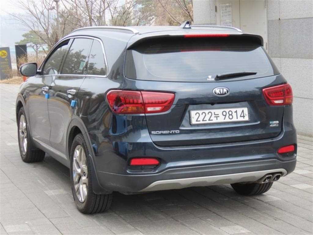KIA Sorento - Vista 4