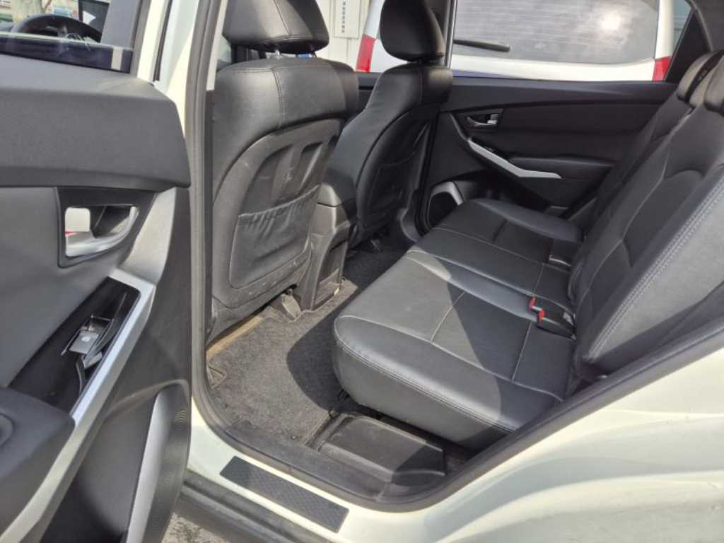 Ssangyong Korando - Vista 7