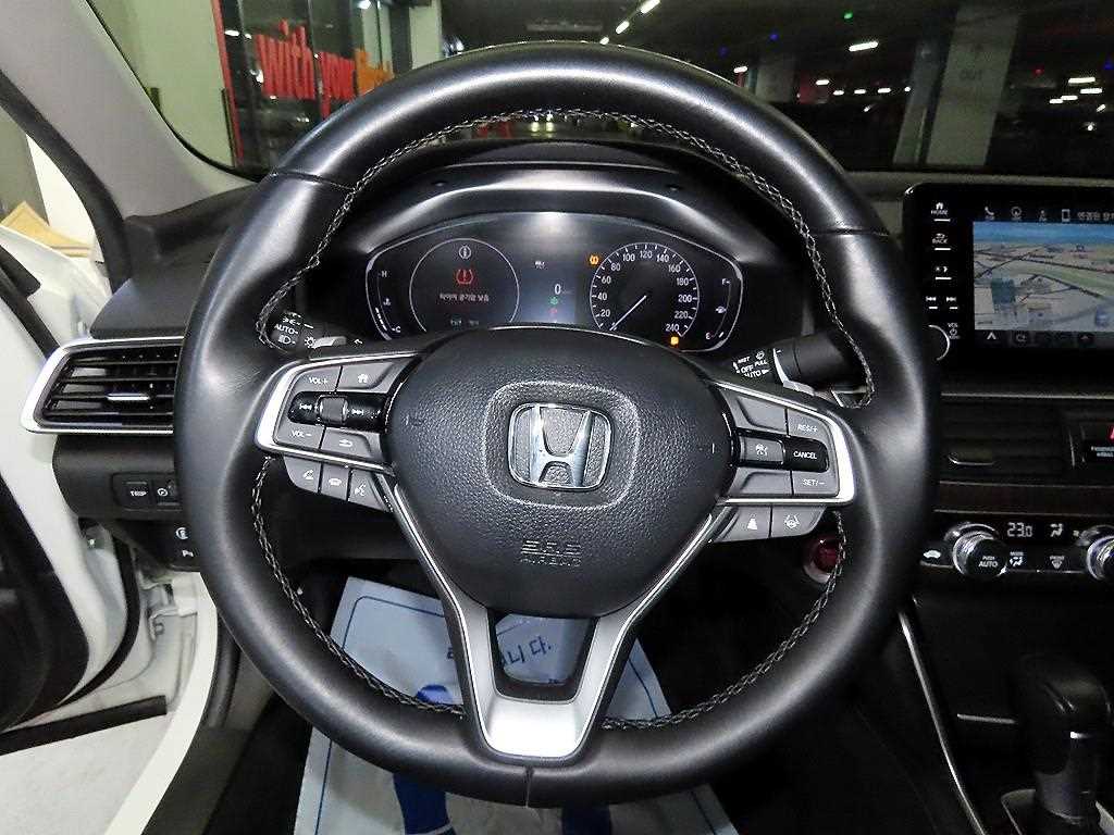 Honda Accord - Vista 8