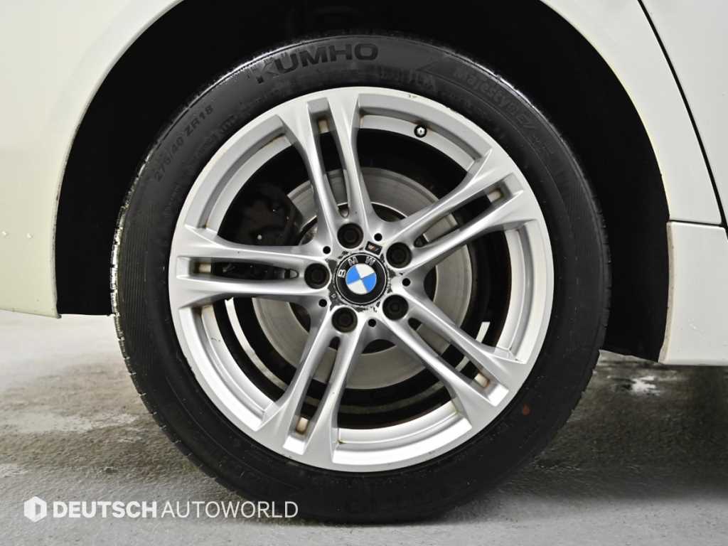 BMW 5 Series - Vista 5