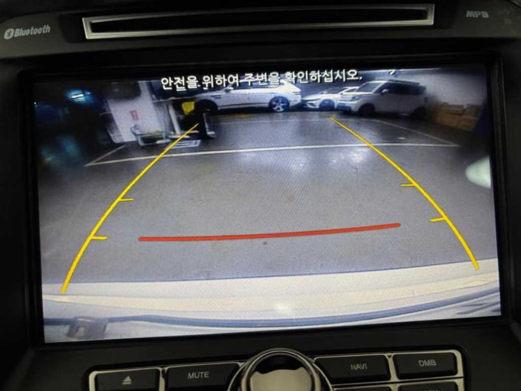 HYUNDAI Sonata - Vista 12