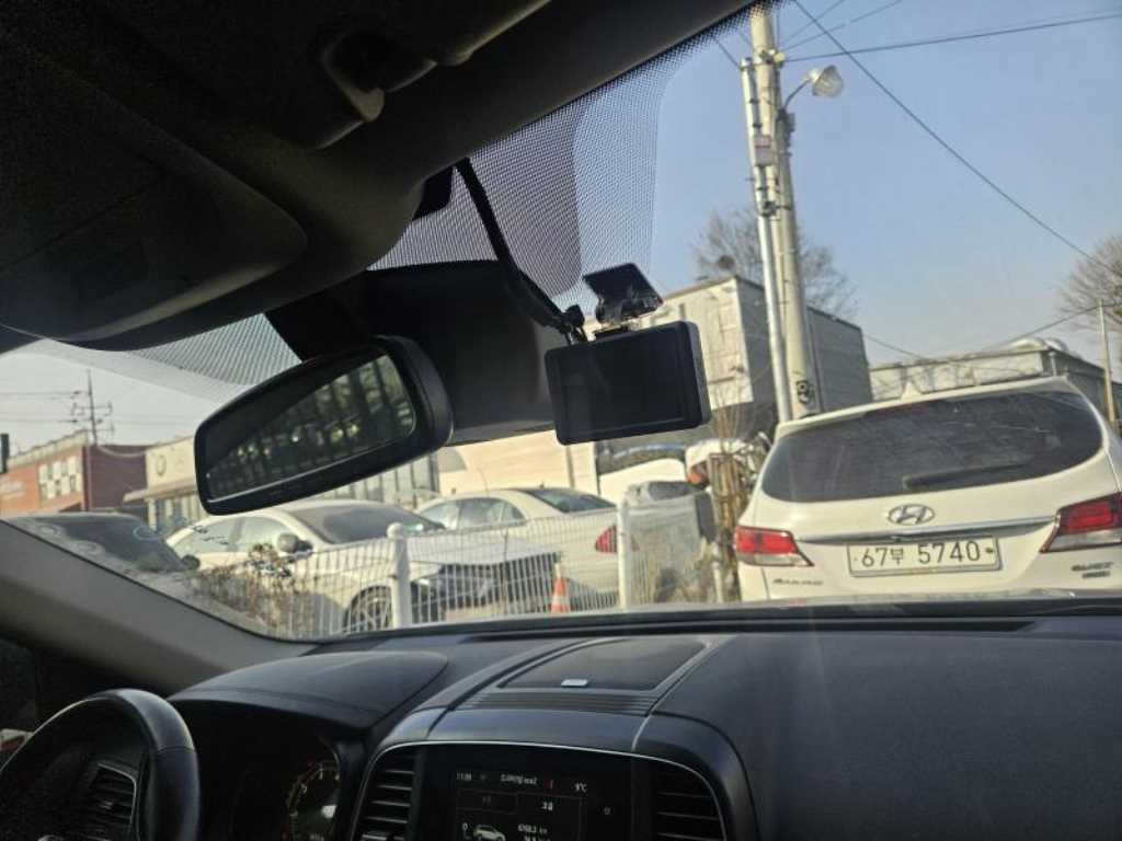 SAMSUNG QM6 - Vista 5