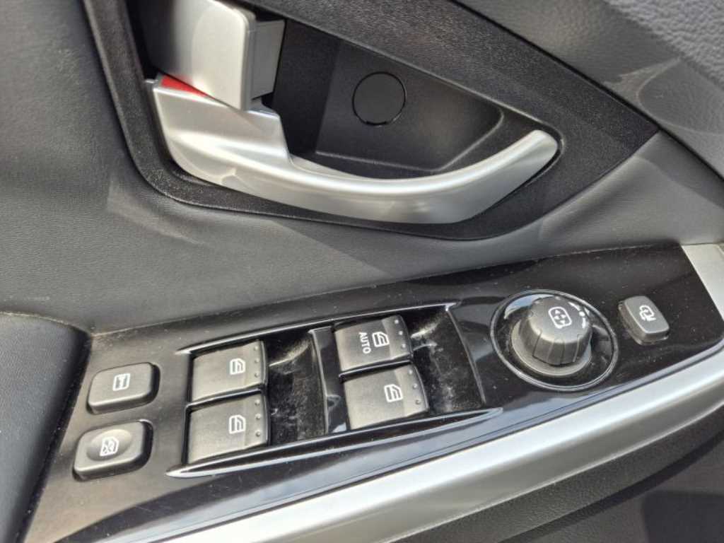 Ssangyong Korando - Vista 8