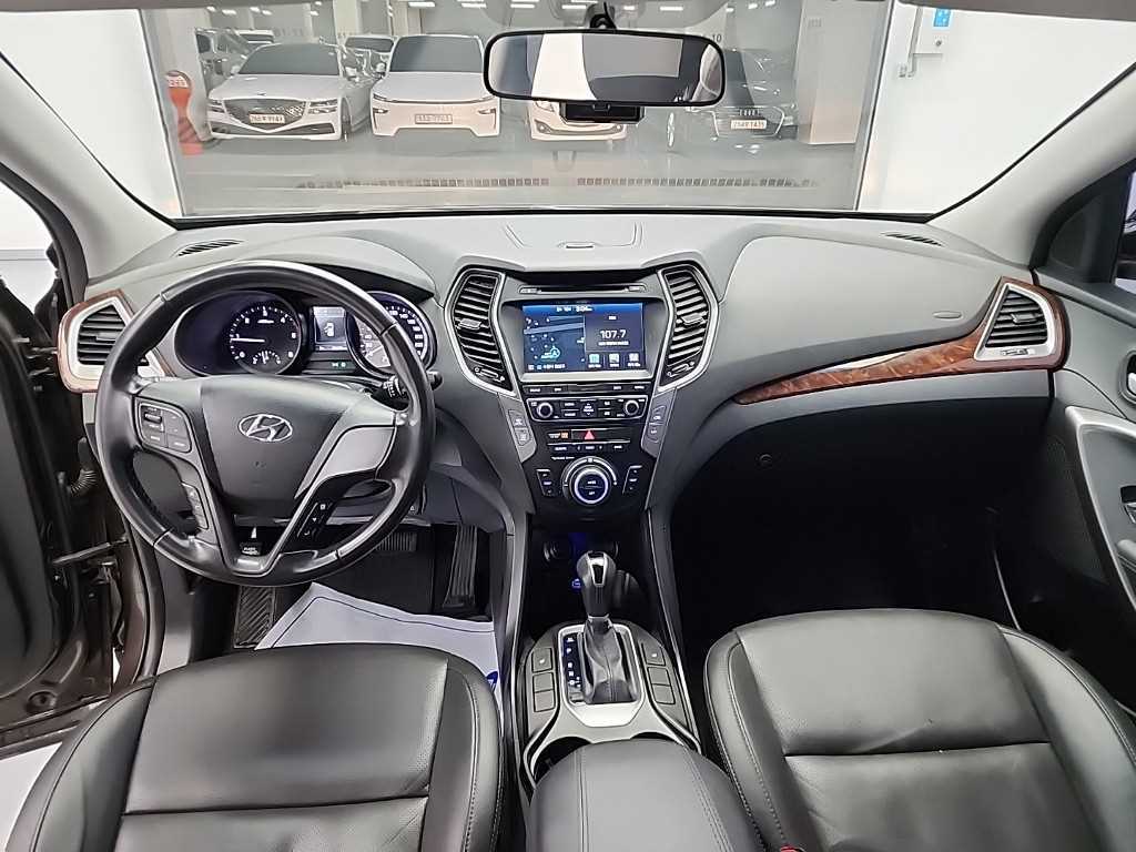 HYUNDAI Santa Fe - Vista 7