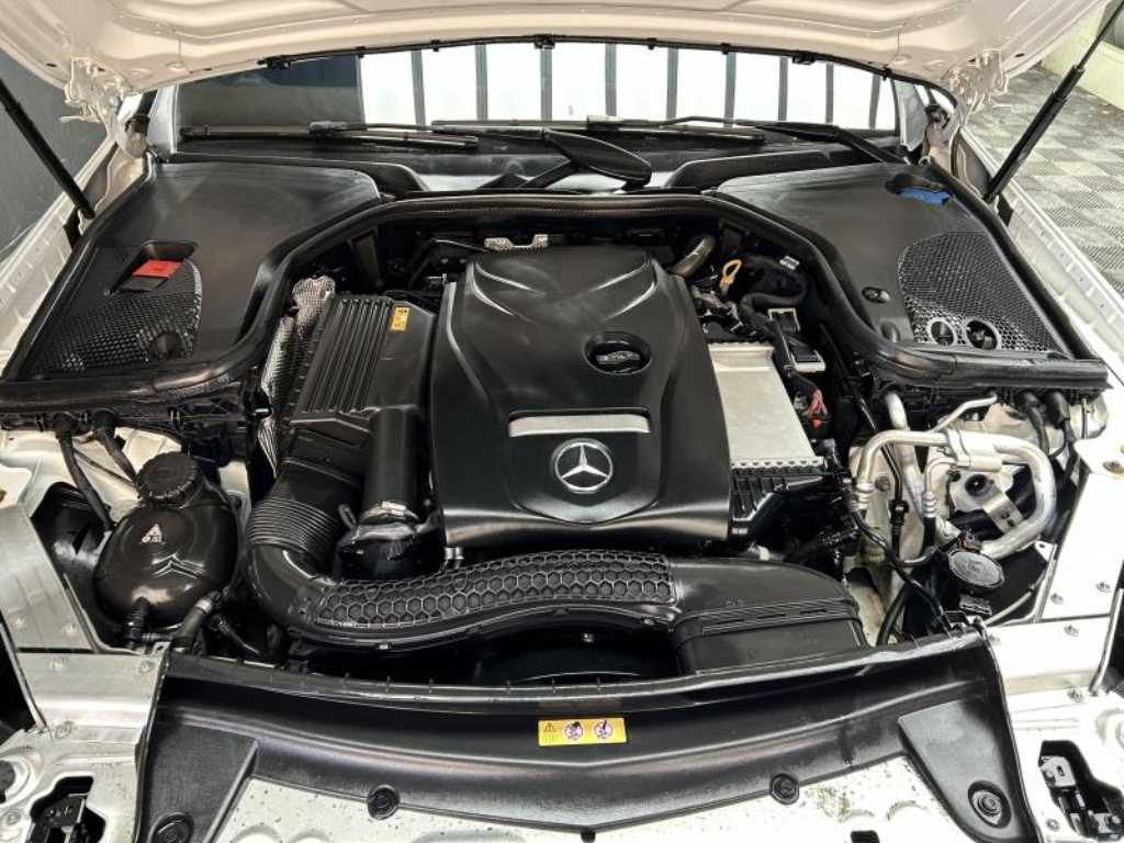 Mercedes Benz E class 2021 Blanco - Importación desde Corea - HF Imports Iquique - Foto 19