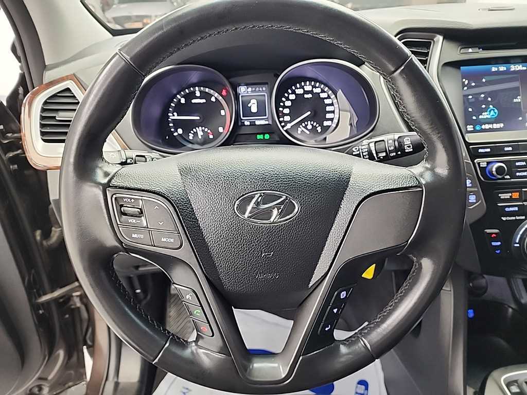 HYUNDAI Santa Fe - Vista 9