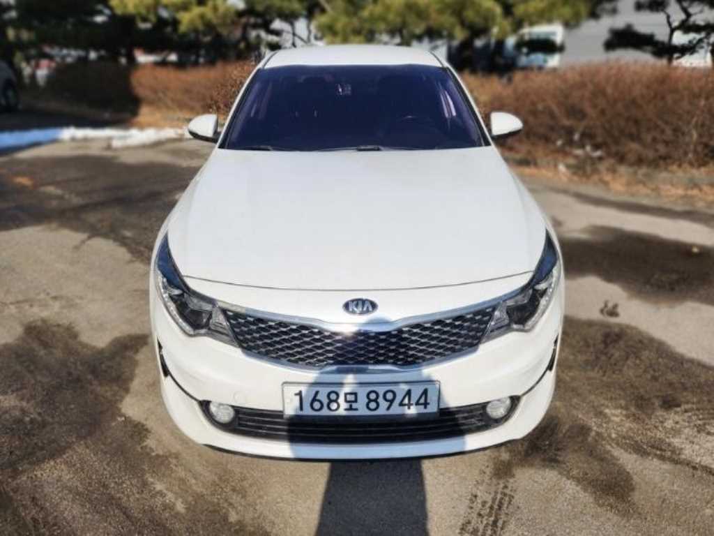KIA K5 2016 Blanco - Importación desde Corea - HF Imports Iquique - Foto 1