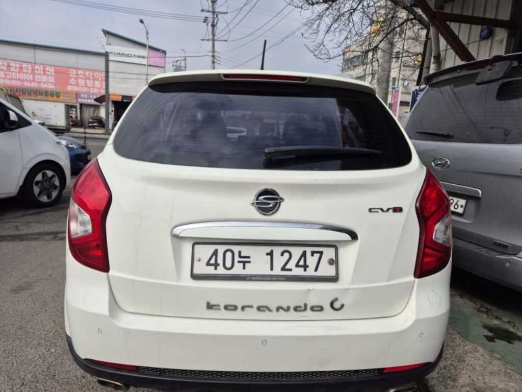Ssangyong Korando - Vista 12