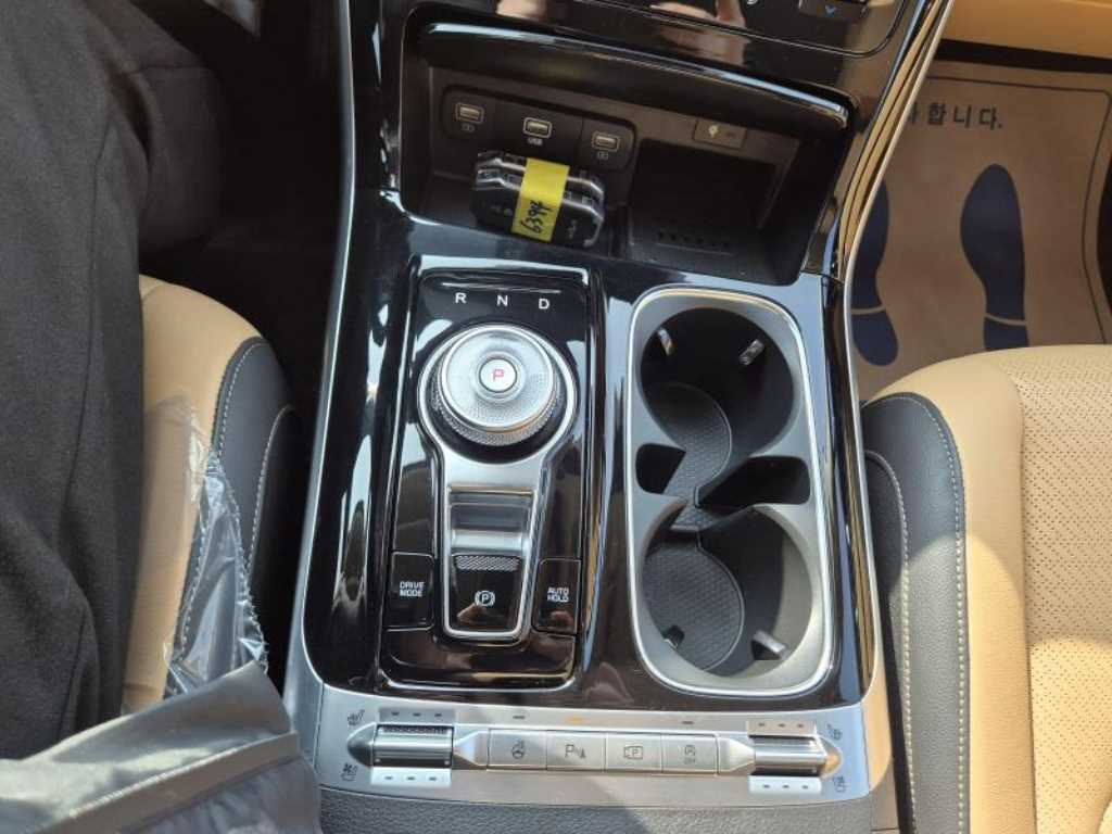 KIA Carnival 2023 - Importación desde Corea - HF Imports Iquique - Foto 13