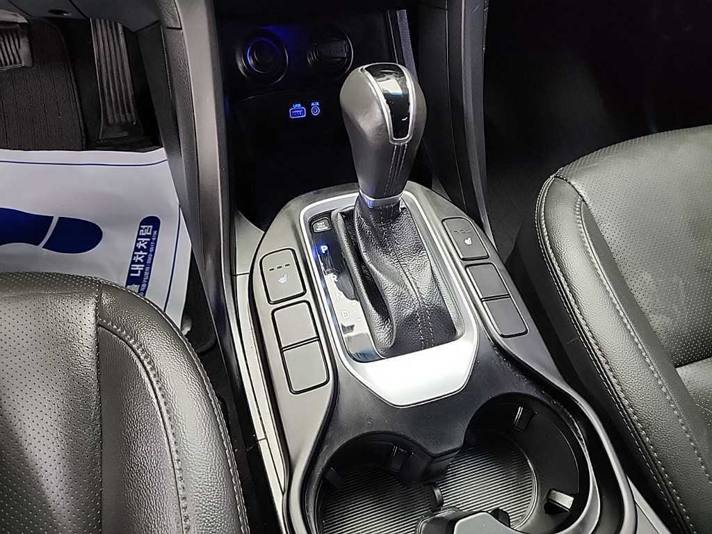 HYUNDAI Santa Fe - Vista 8