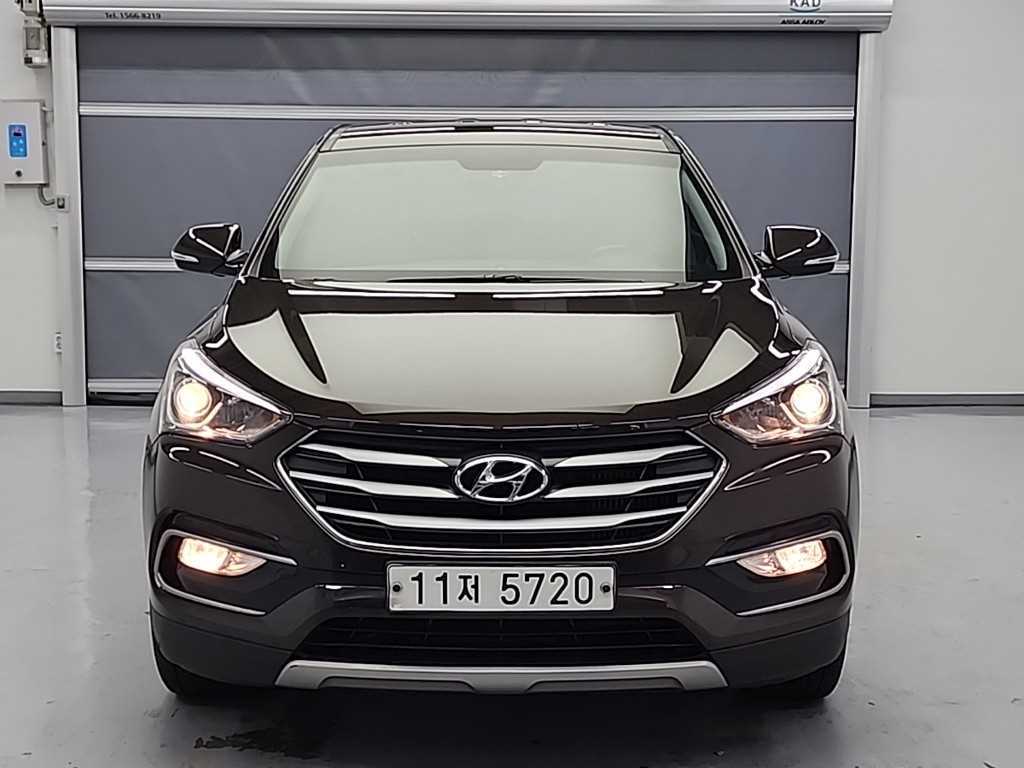 HYUNDAI Santa Fe - Vista 2