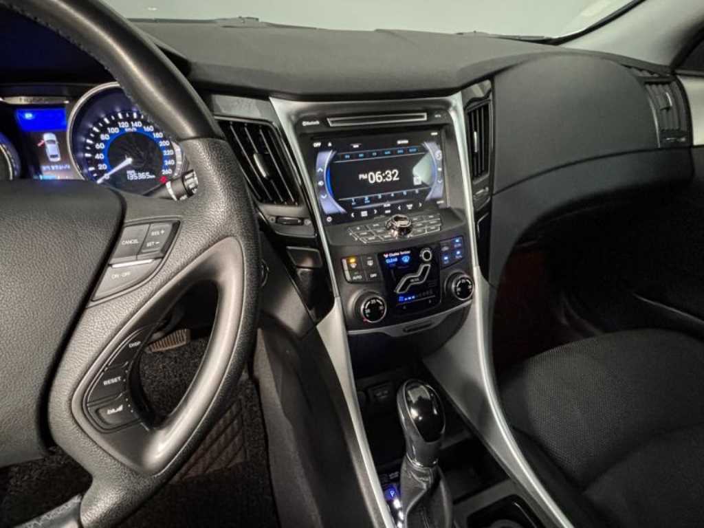 HYUNDAI Sonata 2012 Blanco - Importación desde Corea - HF Imports Iquique - Foto 16