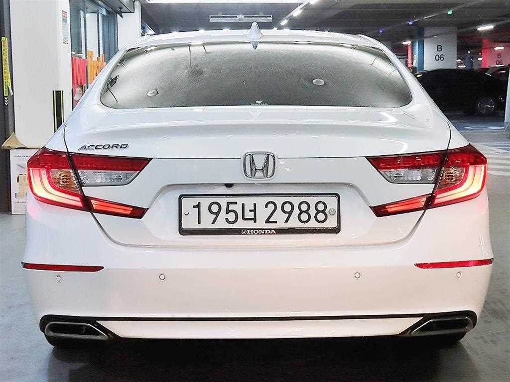 Honda Accord - Vista 5