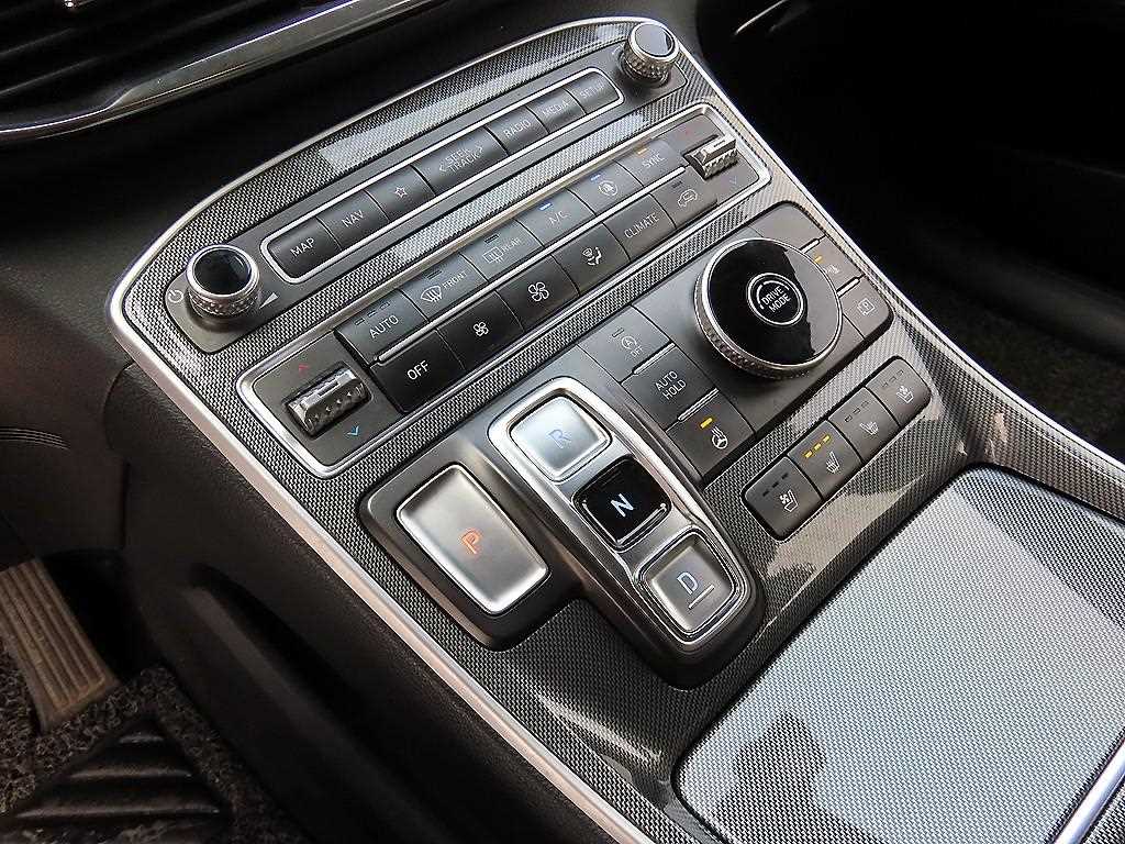 HYUNDAI Santa Fe - Vista 10