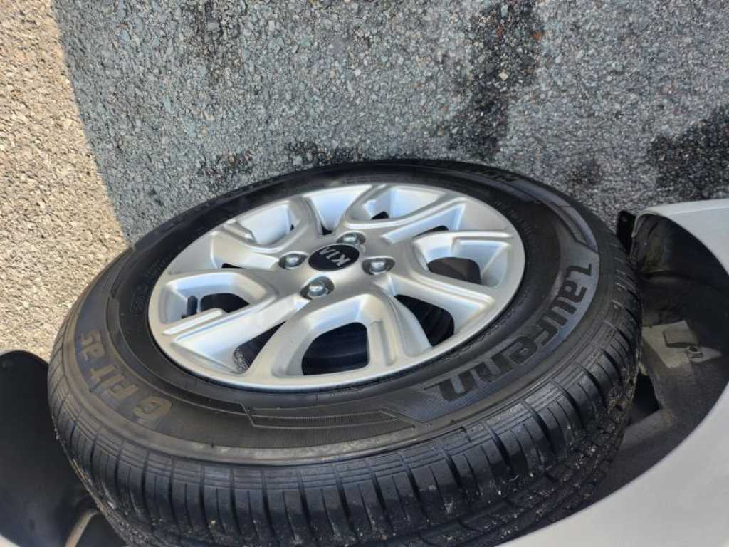 KIA Morning - Vista 8