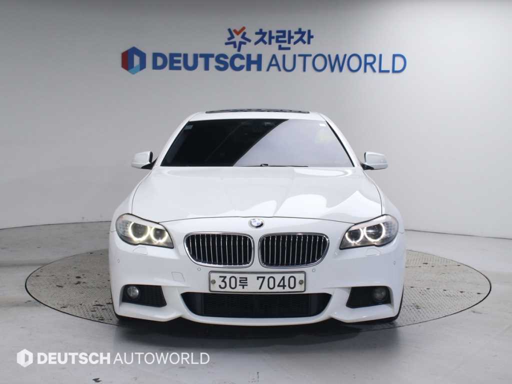 BMW 5 Series - Vista 3