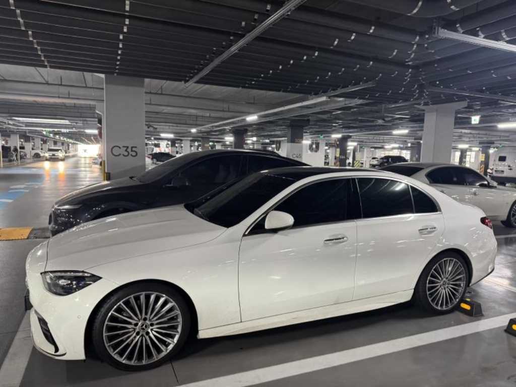 Mercedes Benz C Class - Vista 2