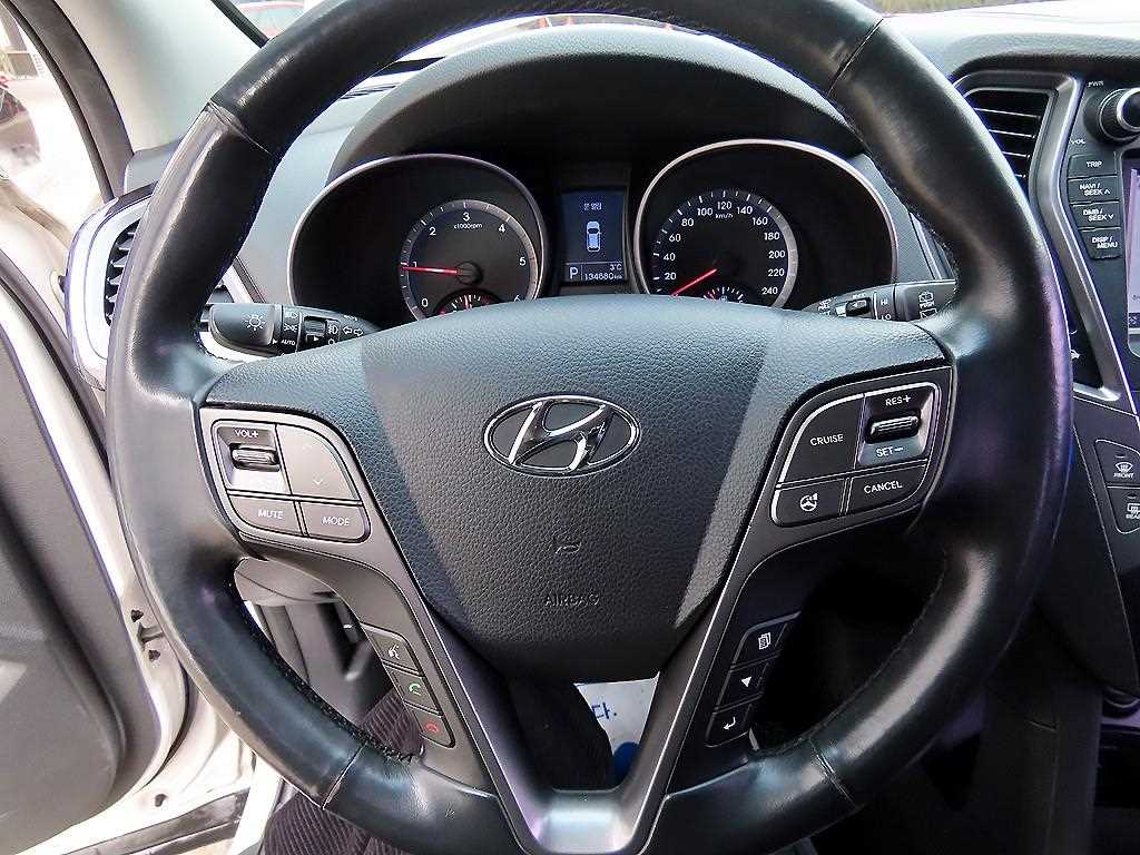 HYUNDAI Santa Fe - Vista 8