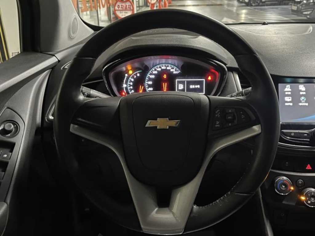 Chevrolet Trax - Vista 11