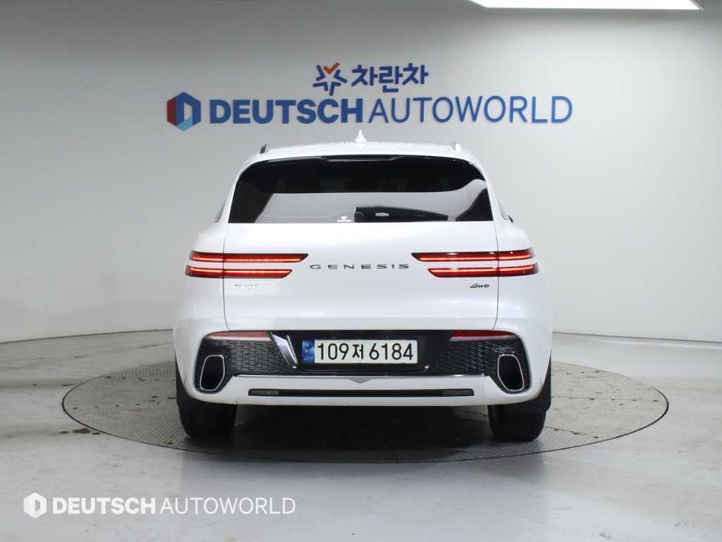 Genesis GV70 - Vista 4