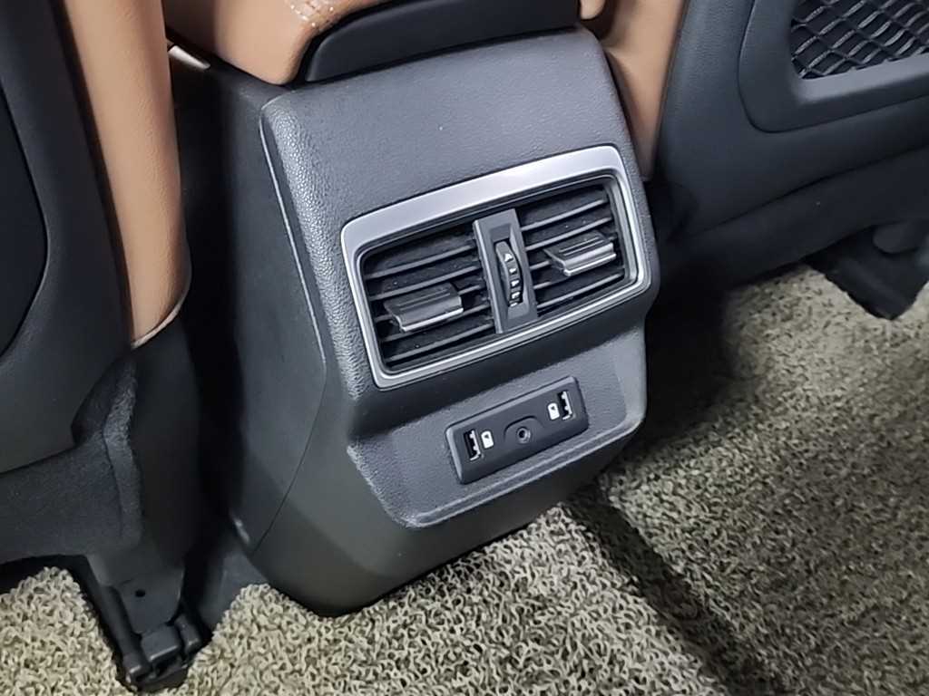 SAMSUNG QM6 2022 Blanco - Importación desde Corea - HF Imports Iquique - Foto 13