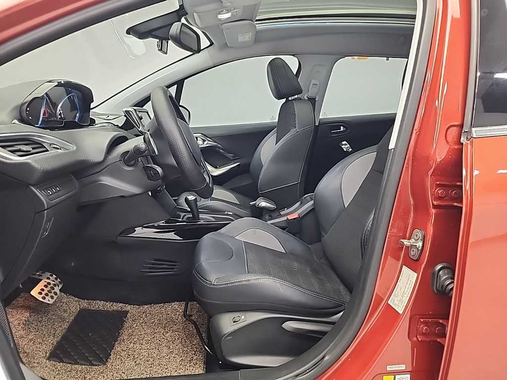 Peugeot 2008 - Vista 11