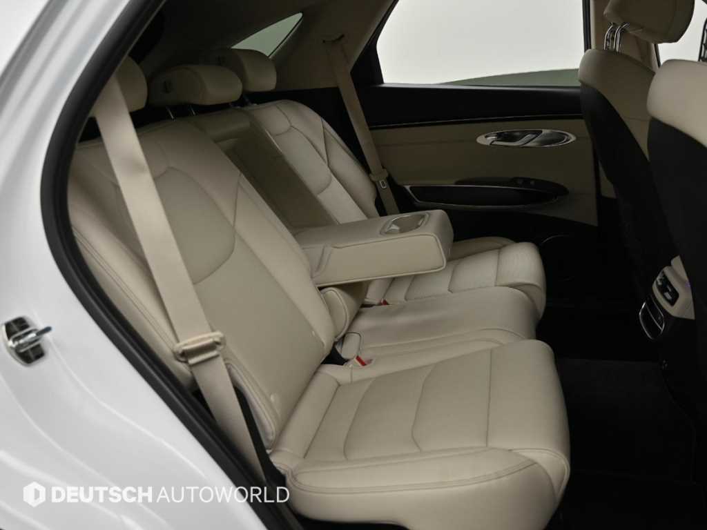 Genesis GV70 - Vista 12