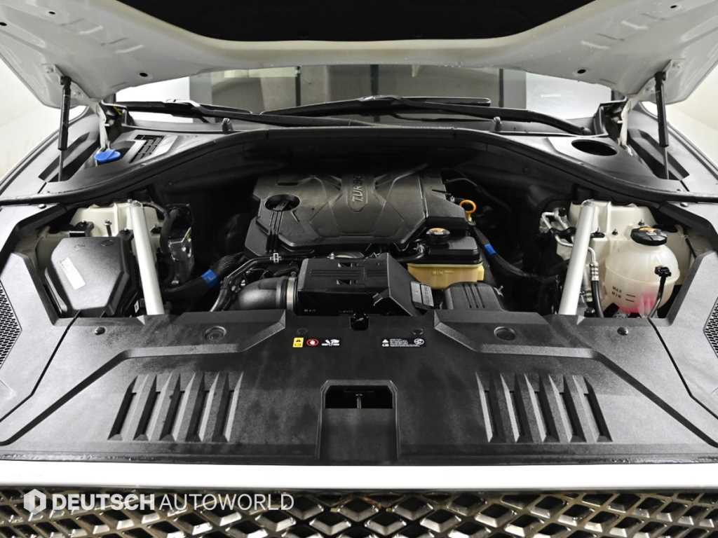 Genesis GV70 - Vista 6