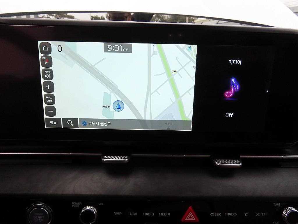 KIA Carnival - Vista 12