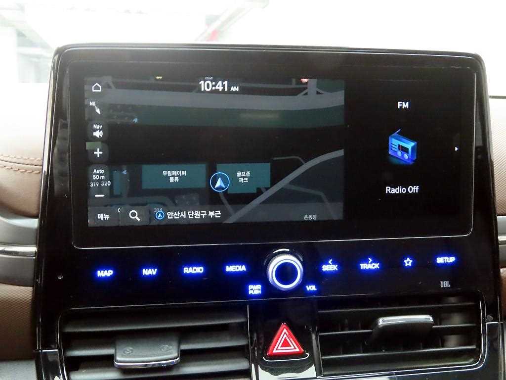 HYUNDAI Ioniq - Vista 8