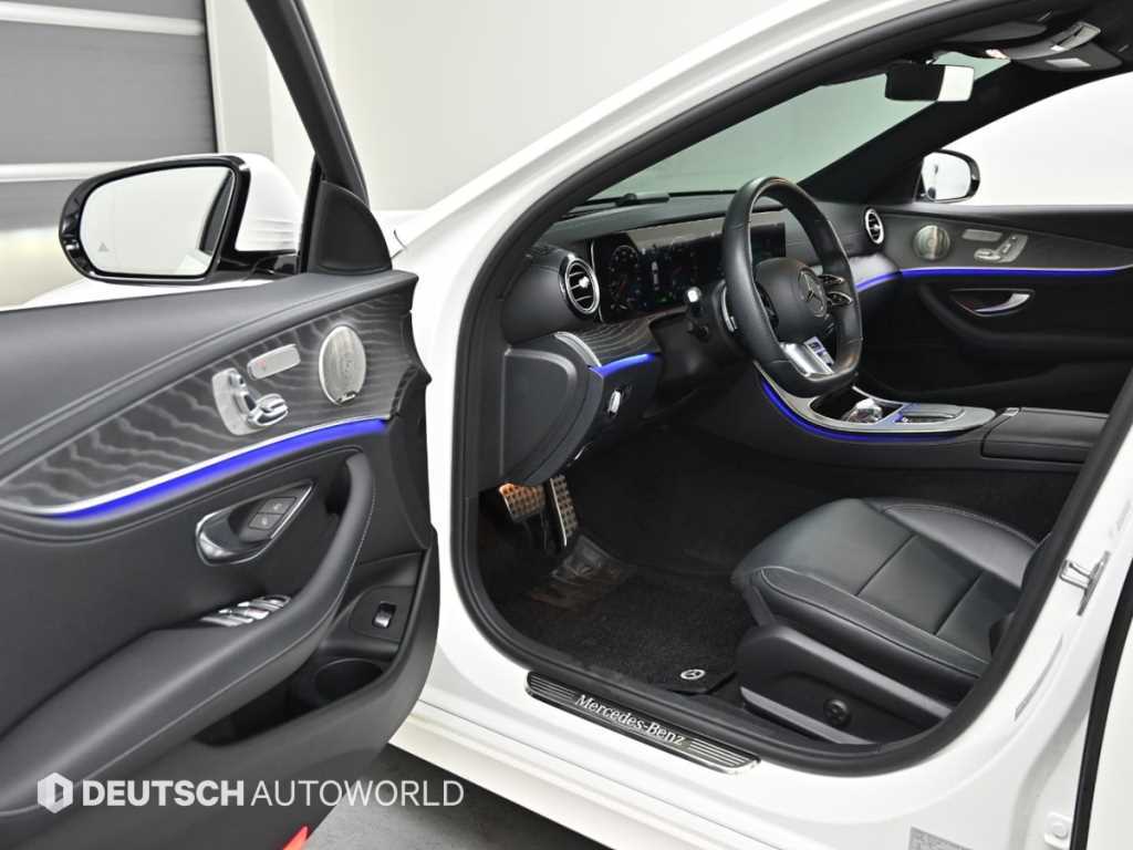 Mercedes Benz E class - Vista 11