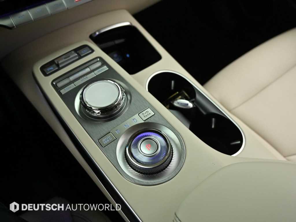 Genesis GV70 - Vista 9