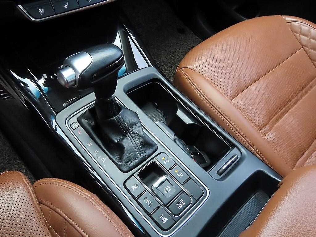 KIA Sorento - Vista 10