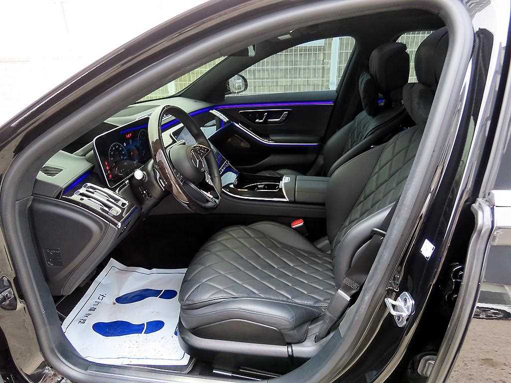 Mercedes Benz S Class - Vista 5