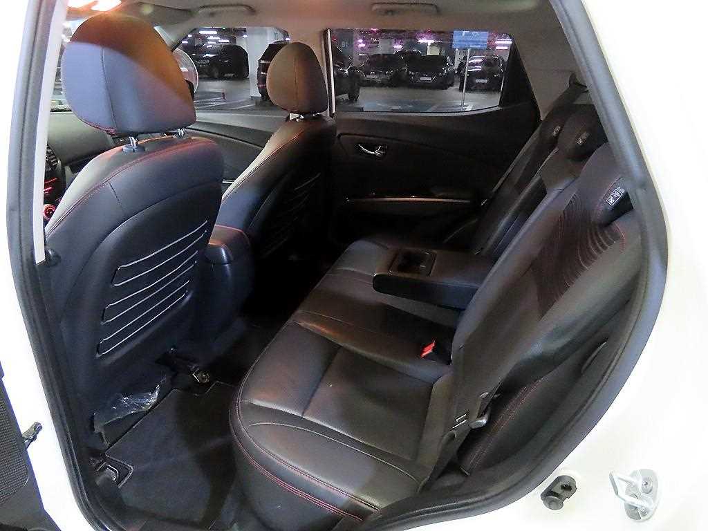 Ssangyong Tivoli - Vista 7