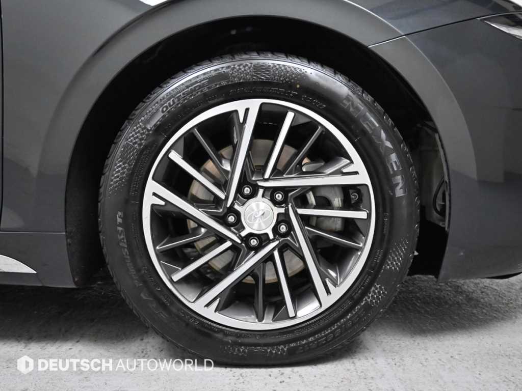 HYUNDAI Grandeur - Vista 5