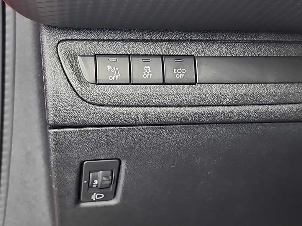 Peugeot 2008 2016 Rojo - Importación desde Corea - HF Imports Iquique - Foto 17