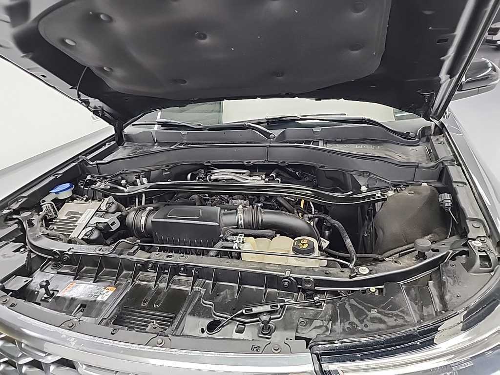 Ford Explorer - Vista 5