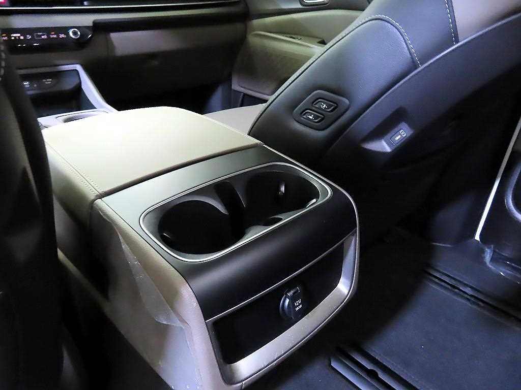 KIA Carnival 2025 Blanco - Importación desde Corea - HF Imports Iquique - Foto 14