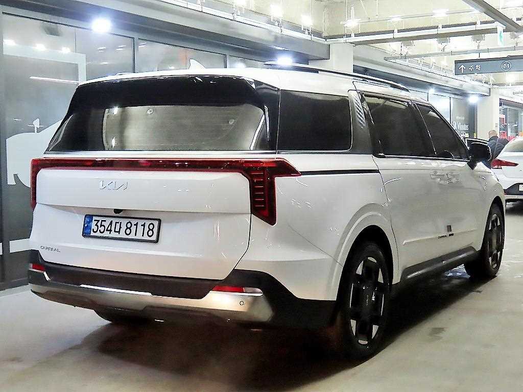 KIA Carnival - Vista 4