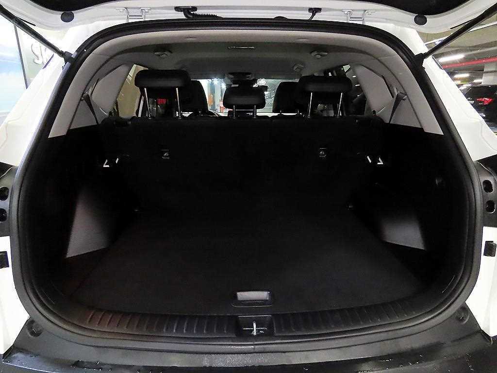 KIA Seltos 2023 Blanco - Importación desde Corea - HF Imports Iquique - Foto 18