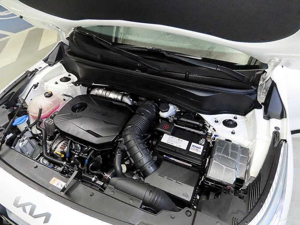 KIA Seltos 2023 Blanco - Importación desde Corea - HF Imports Iquique - Foto 19