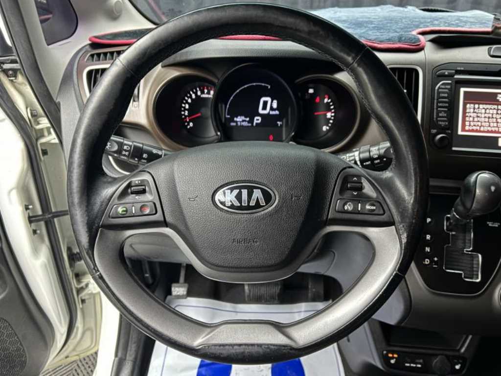 KIA Ray - Vista 10