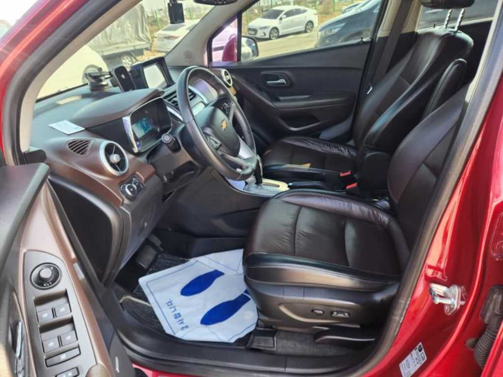 Chevrolet Trax - Vista 9